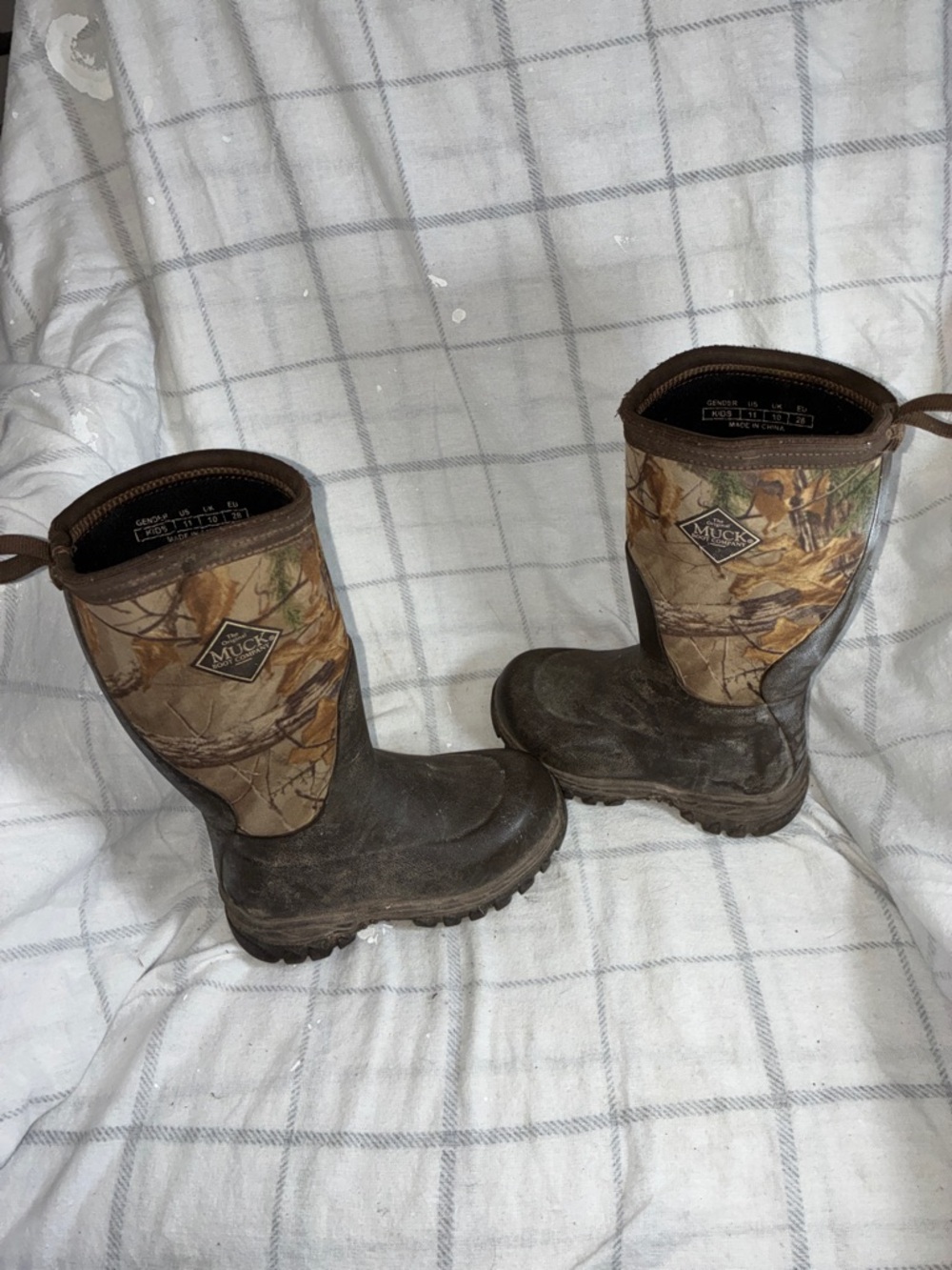 Muck Boot Kids' Brown Camo Waterproof Pull-On Rain & Snow Boots size 11